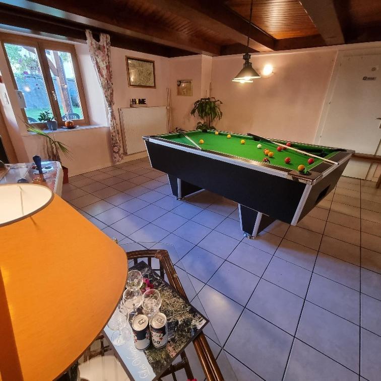 Gite Jonquille, 2 A 8 Personnes Avec Salle De Jeux Et Spa Dans La Residence Вантрон Екстер'єр фото